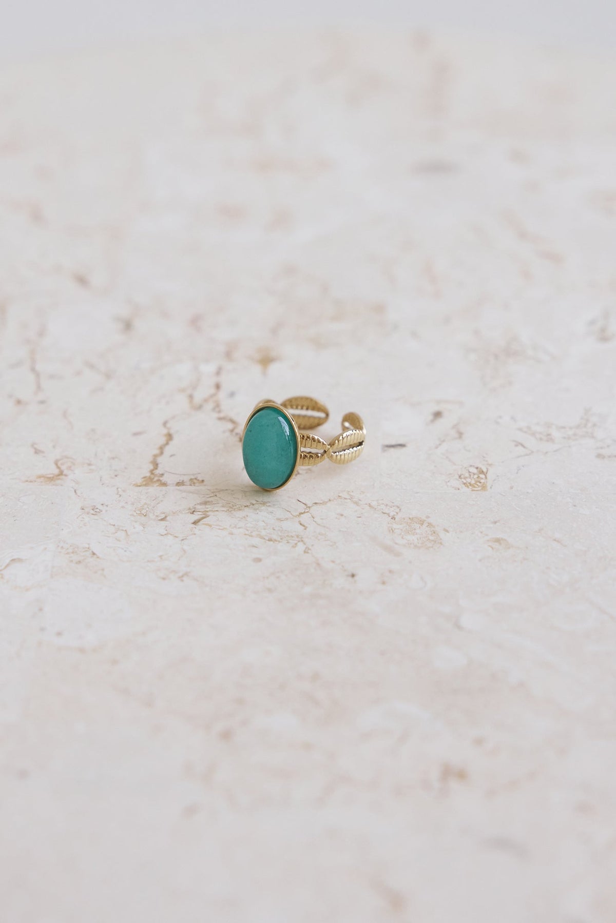 Worldly Wonders Ring Green Gold