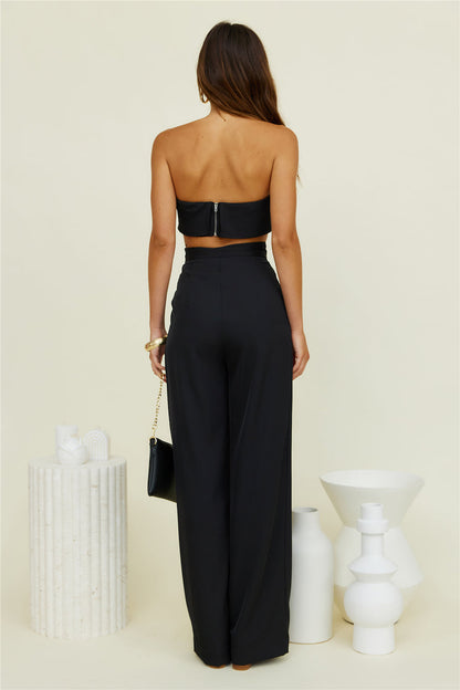Solaris Crop Top Black