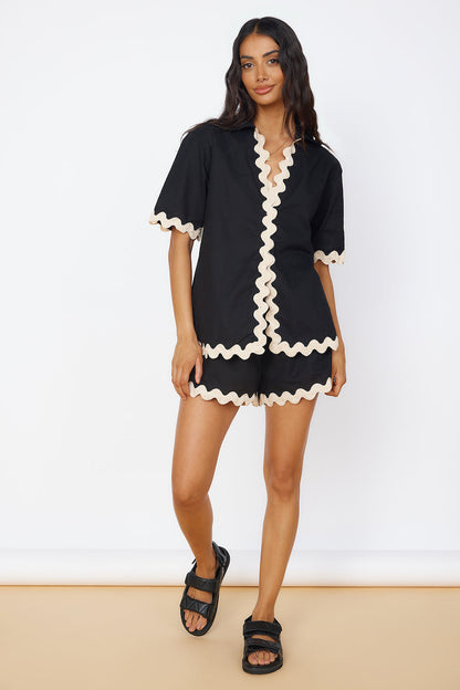 SEVEN WONDERS Harry Shirt Black
