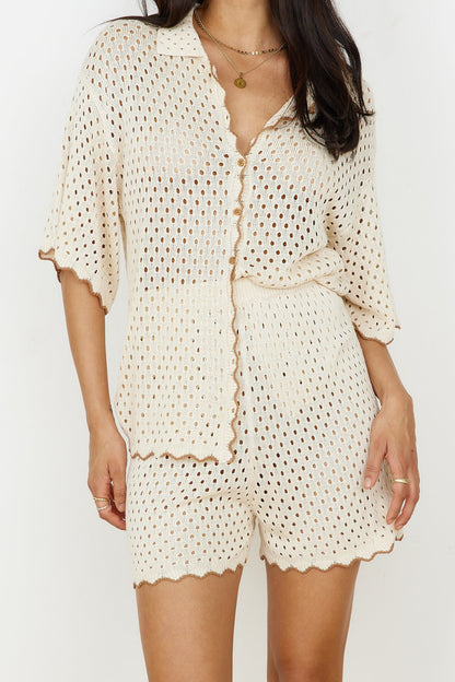 Slow Down Time Shorts Beige