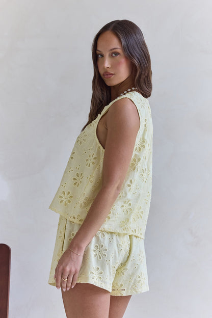 Kyra Shorts Yellow