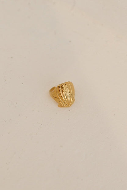 18K Gold Plated Shimmering Treasure Ring Gold